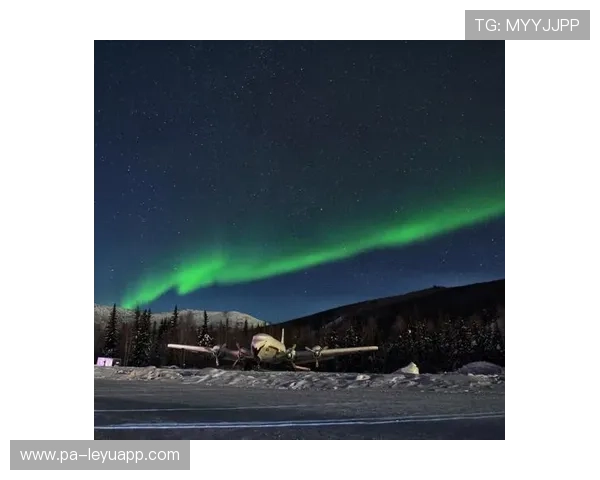 _全球极光滑雪：在光辉中驰骋_，全球极光胜地