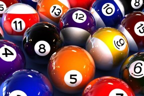 职业联赛转播权创历史新高，职业联赛转会策略问题