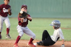 国际极限运动滑板赛中国少年获银牌，滑板竞赛